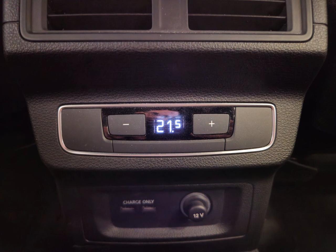 Audi Q5 Sportback 40 tdi mhev S line quattro s-tronic - ACC/Lim - Cam - Carplay