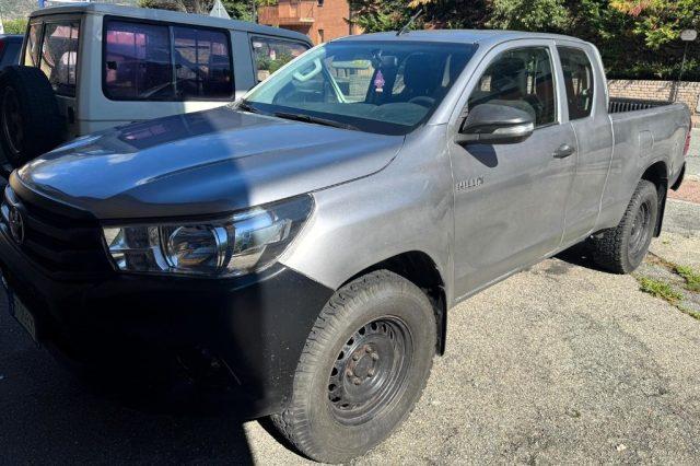 TOYOTA Hilux 2.4 D-4D 4WD 2 porte Extra Cab Comfort