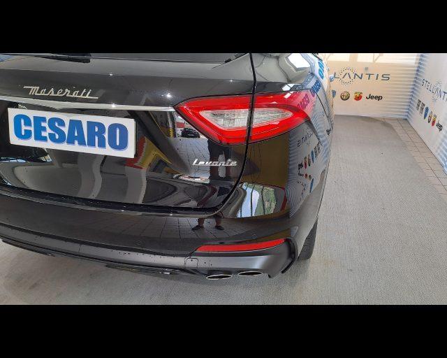 MASERATI Levante 3.0 V6 Gransport 275cv auto
