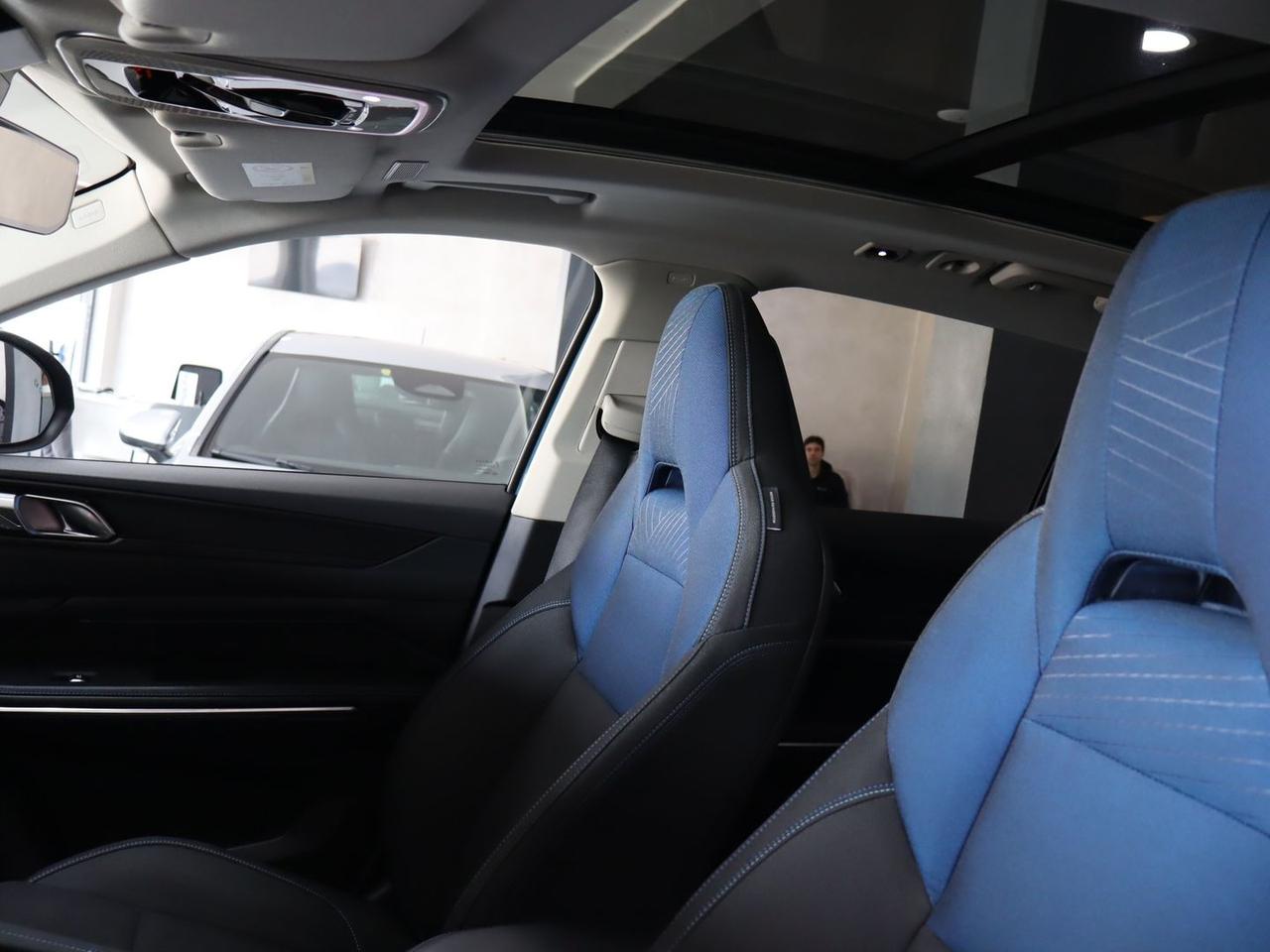 Lynk&co 01 1.5 TD PHEV #10546