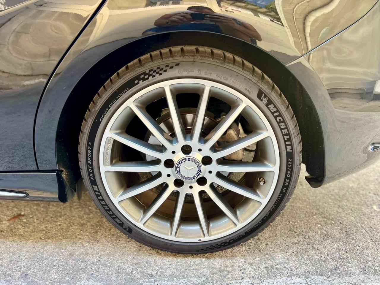 Mercedes-benz B 200 d Automatic Premium AMG