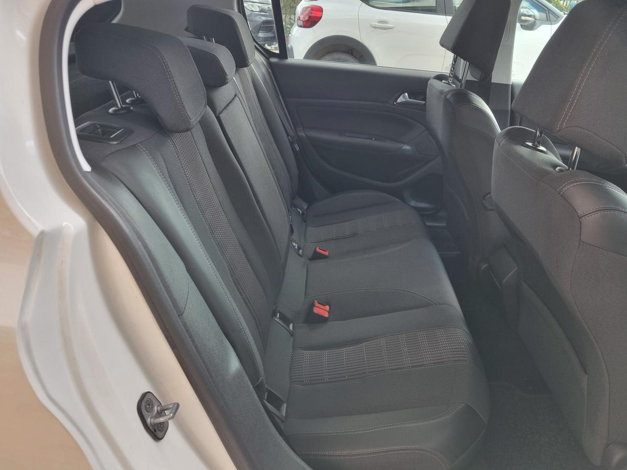 Peugeot 308 BlueHDi 120cv S&S Allure