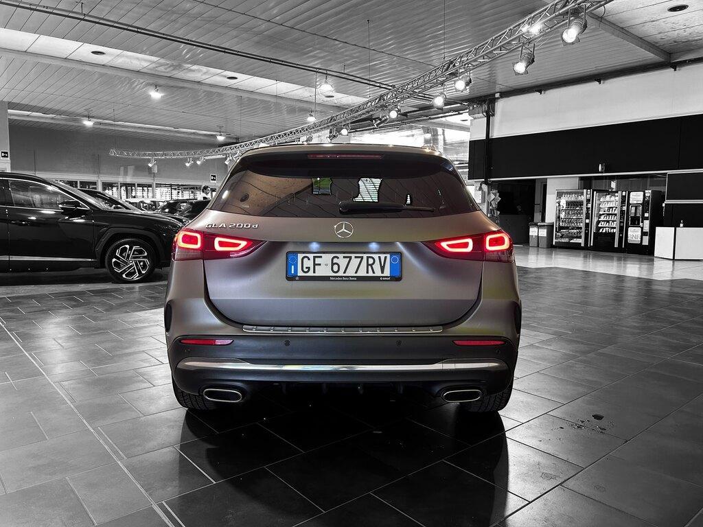 Mercedes GLA 200 200 D Premium 8G-DCT