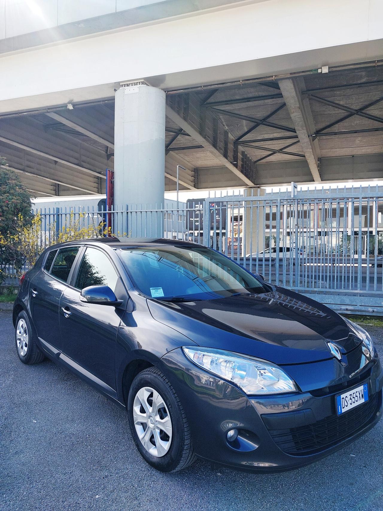 RENAULT MEGANE 1.6 GPL 5P COME NUOVA 02/2009