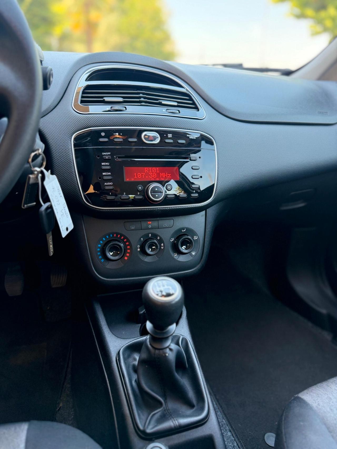 Fiat Punto 1.2 benzina 8V 5 porte neopatentati