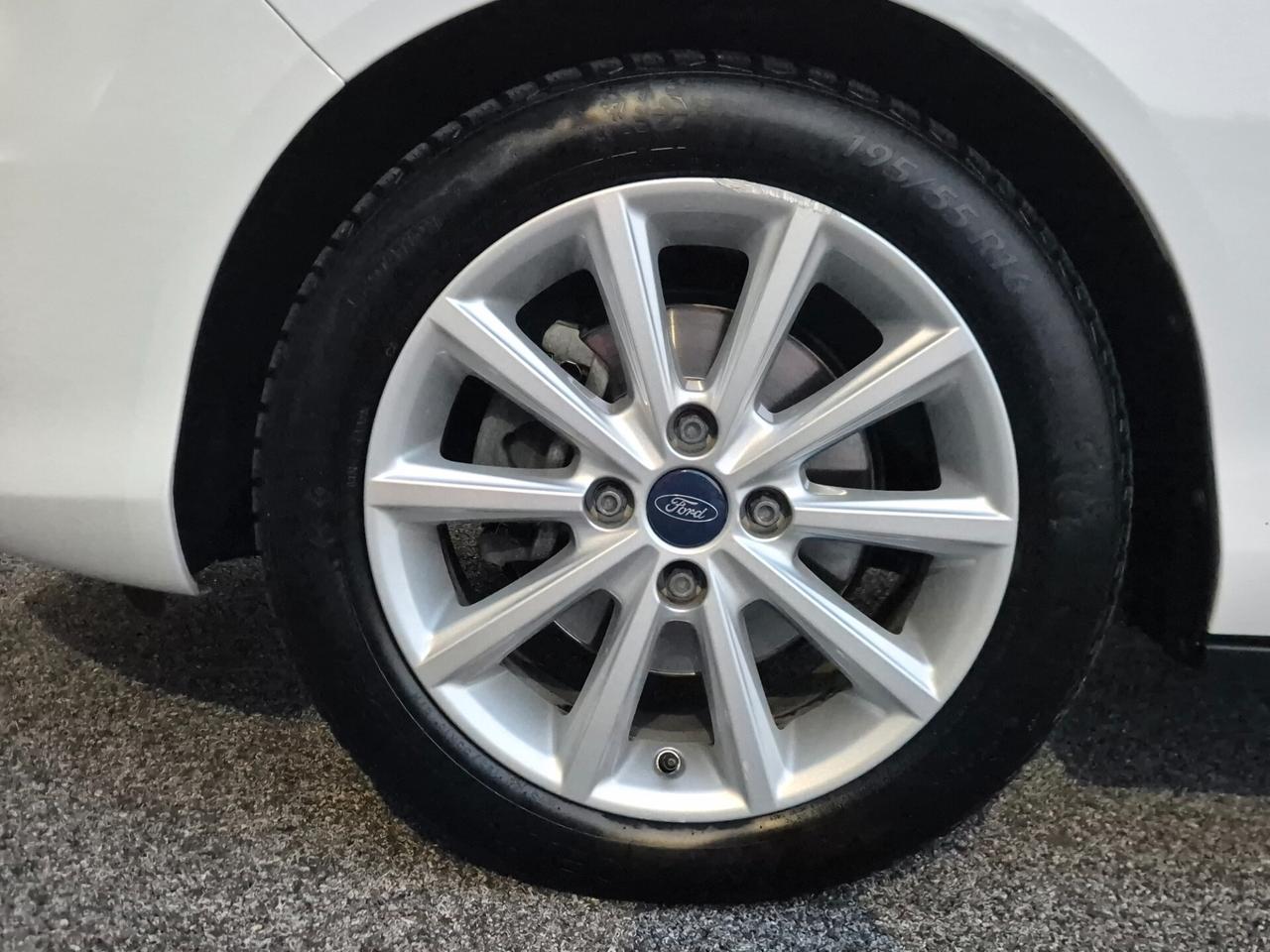 Ford B-Max 1.4 90 CV GPL Titanium
