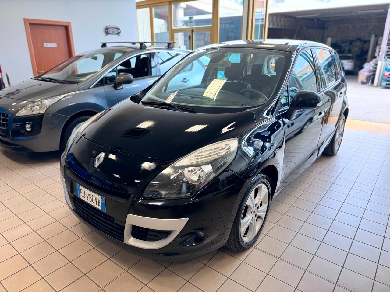 Renault Scenic Scénic X-Mod 1.6 dCi 130CV Luxe