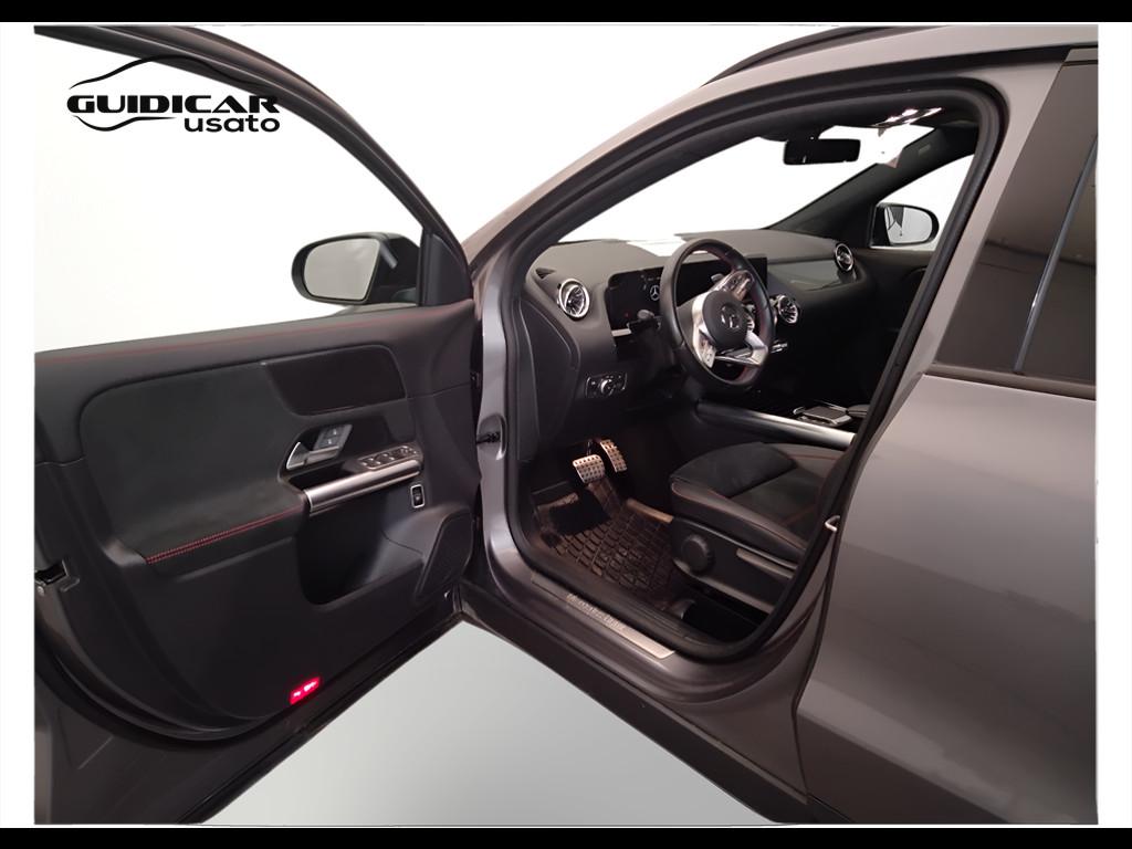 Mercedes-Benz GLA-H247 2020 - GLA 180 d Premium auto