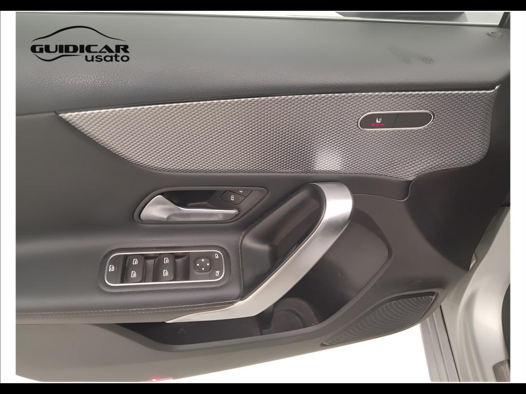 Mercedes-Benz Classe A - W177 2018 - A 180 d Executive auto