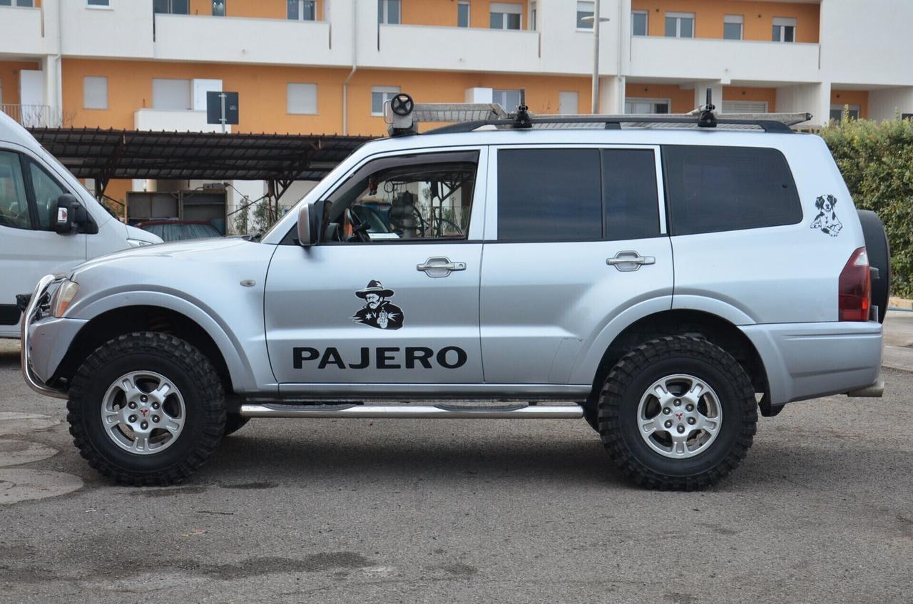 Mitsubishi Pajero 3.2 DI-D 16V aut. 5p. Instyle DPF GLX