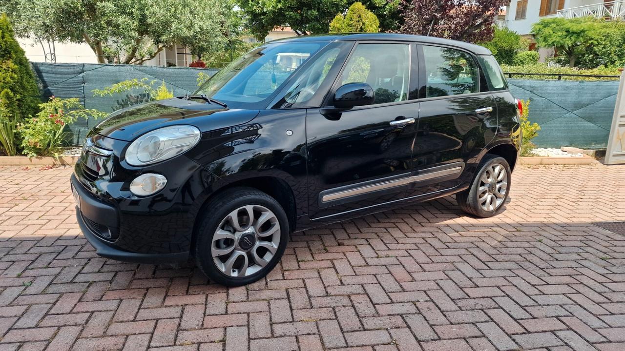 Fiat 500L 0.9 TwinAir Turbo Natural Power Lounge