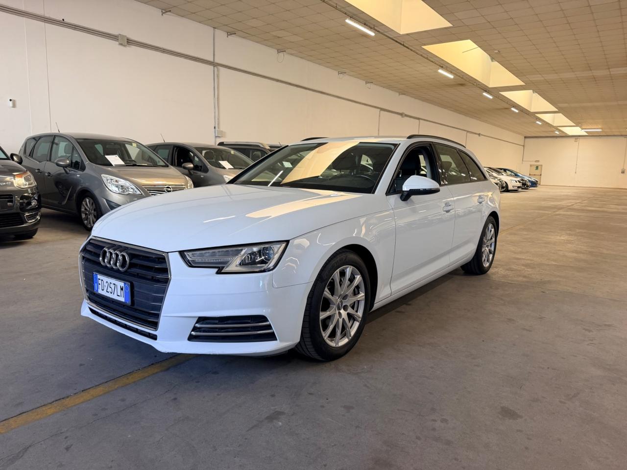 Audi A4 Avant 2.0 TDI 190 CV ultra Sport
