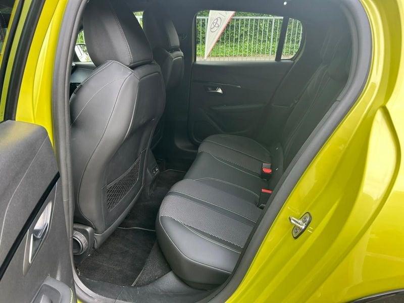 Peugeot 208 GT Hybrid 136 e-DCS6 auto