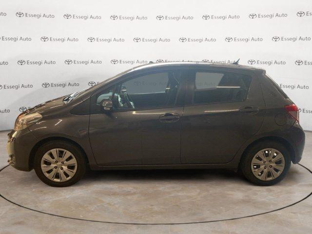 TOYOTA Yaris 1.3 5 porte Active
