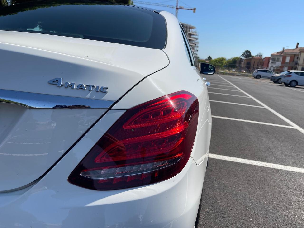 Mercedes-Benz C 220 D Premium #12031