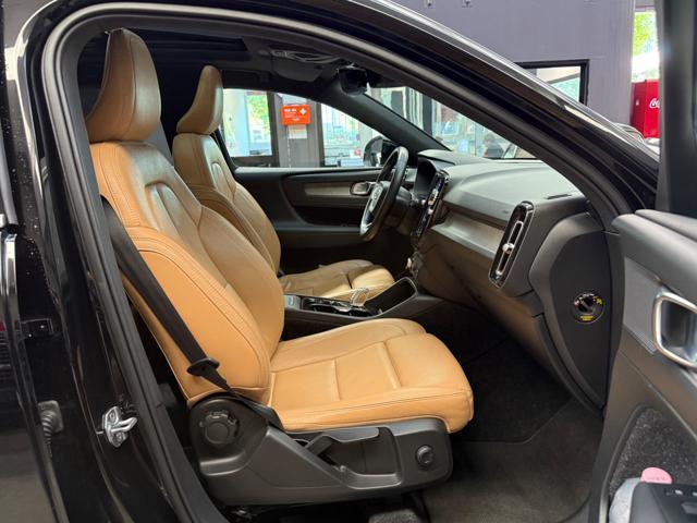 VOLVO XC40 D4 AWD Geartronic Inscription