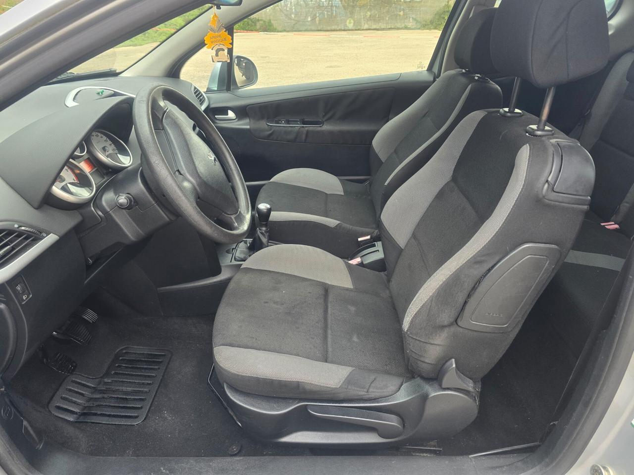 Peugeot 207 1.4 HDi 68cv full opt 2007