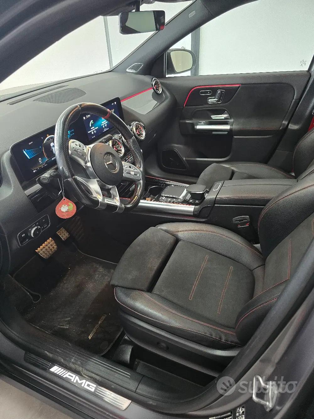 Mercedes-AMG GLA 35 (allestimento GLA 45 S) .