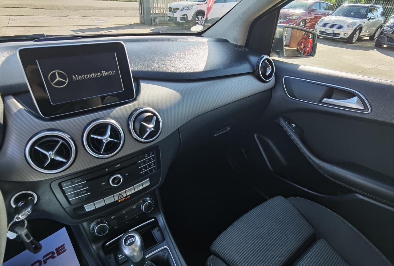 Mercedes-benz B 180 d Business