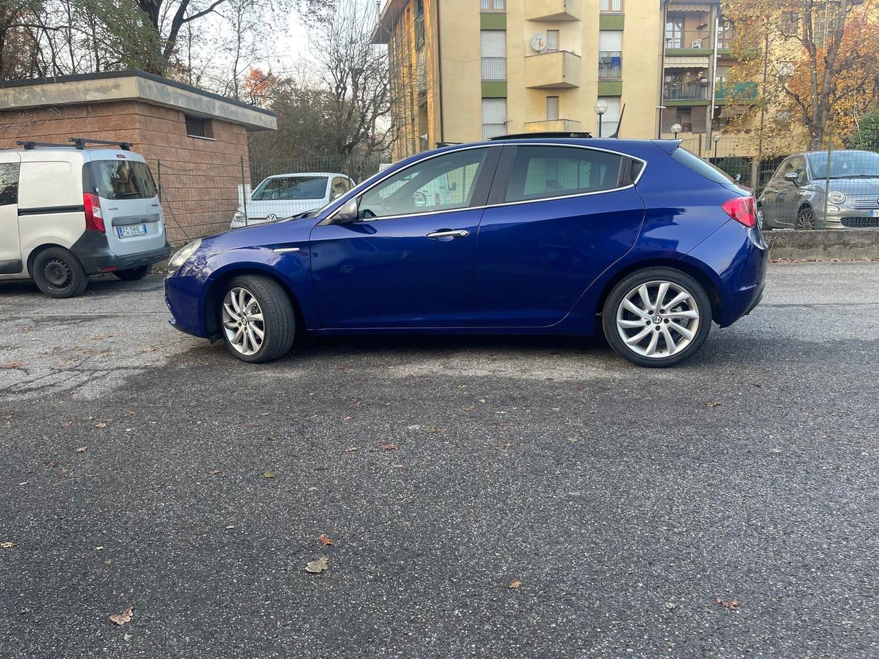 Alfa Romeo Giulietta Distinctive 1.6 JTDM 16V