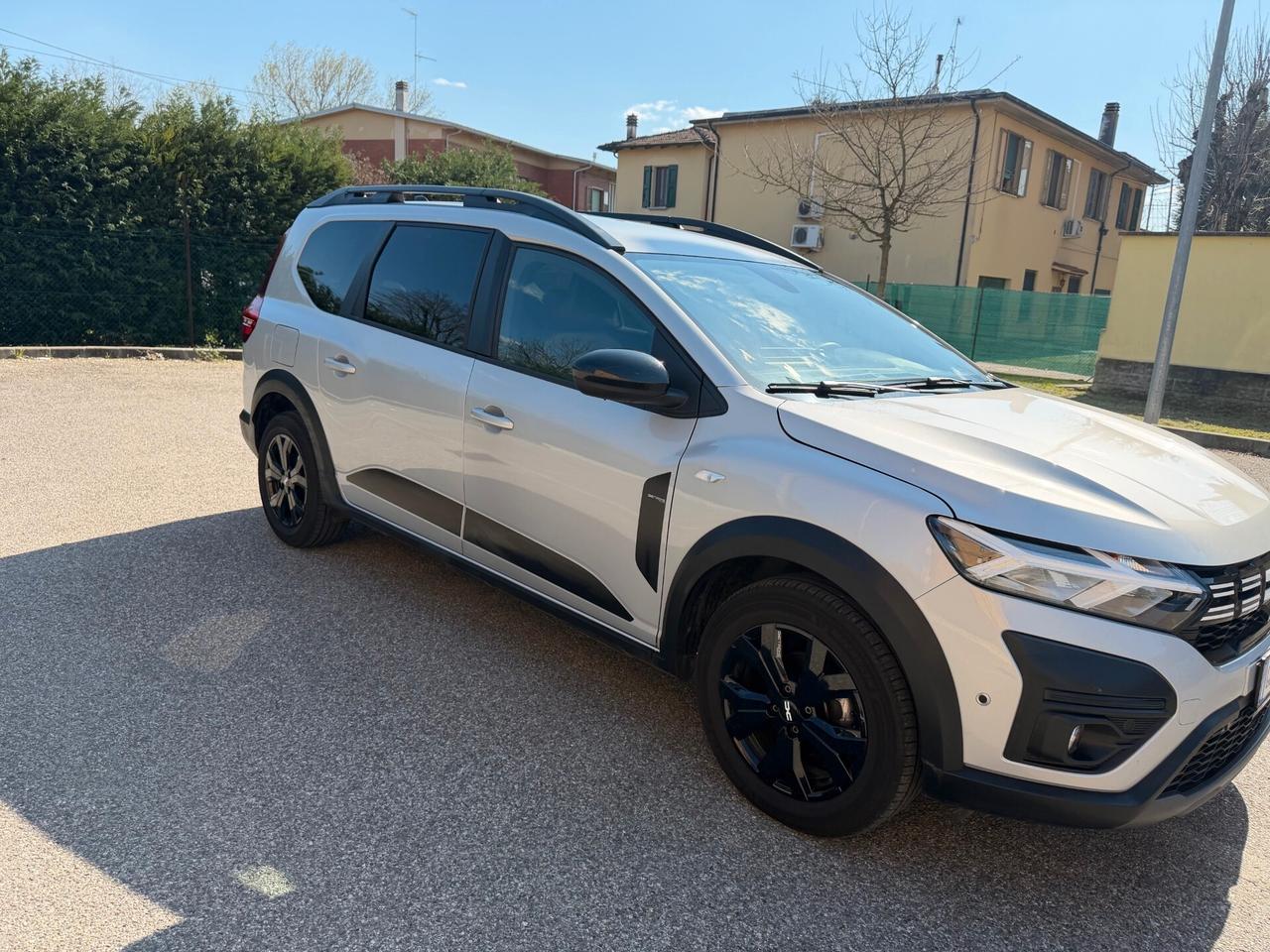 Dacia Jogger 1.0 Gpl - NEOP. - NAV. - 12 MESI DI GARANZIA -