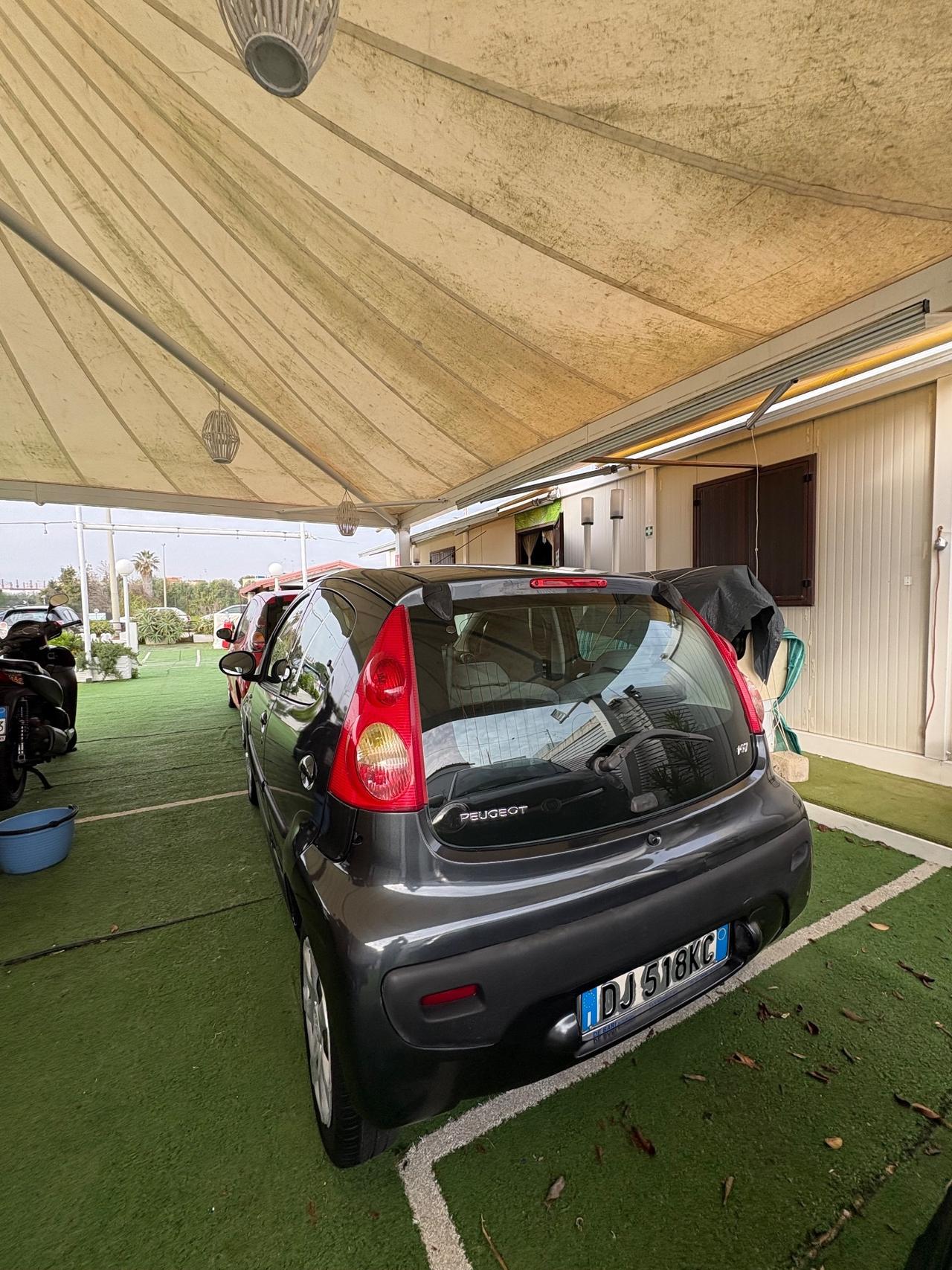 Peugeot 107 1.0 68CV 5p. Desir