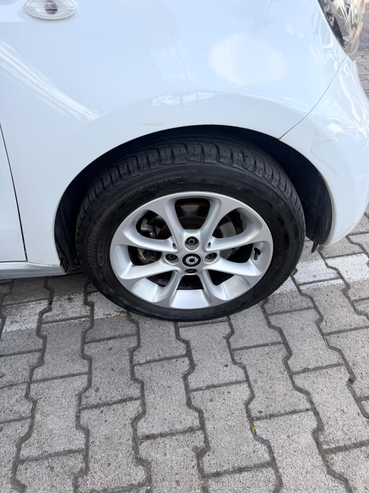 Smart ForFour 70 1.0 Passion Cambio automatico Navi Camera