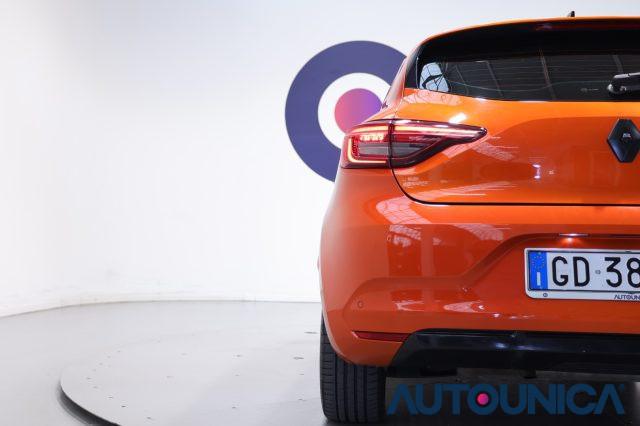 RENAULT Clio FULL HYBRID E-TECH 140 CV 5 PORTE R.S. LINE