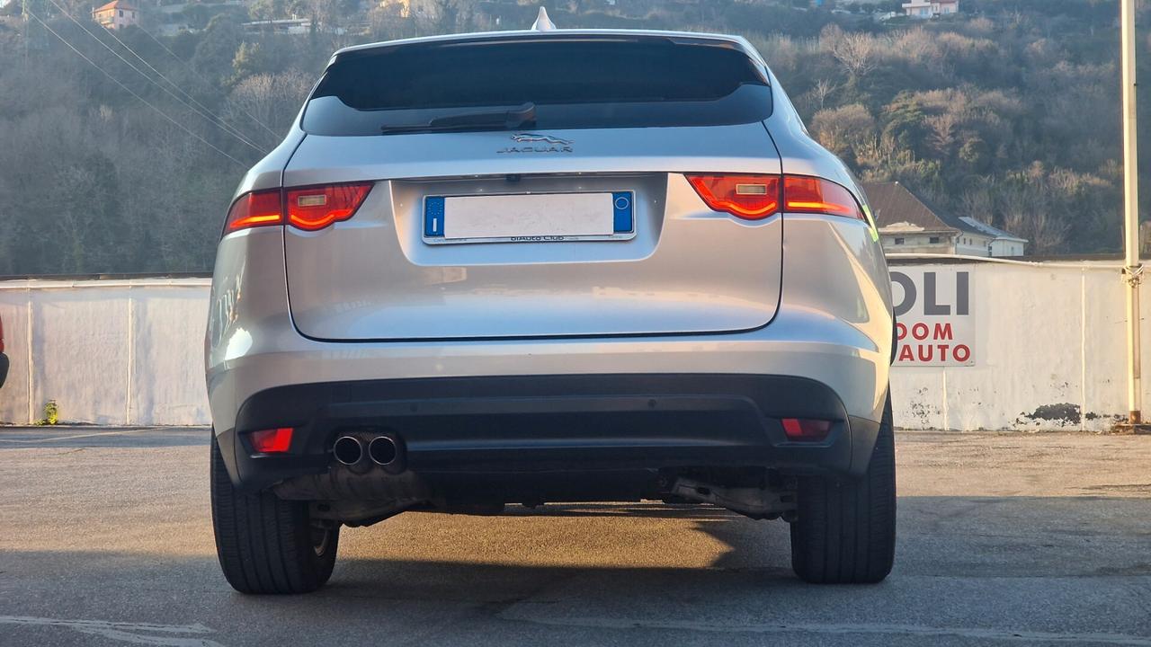 Jaguar F-Pace 2.0 D 180 CV AWD aut. Portfolio