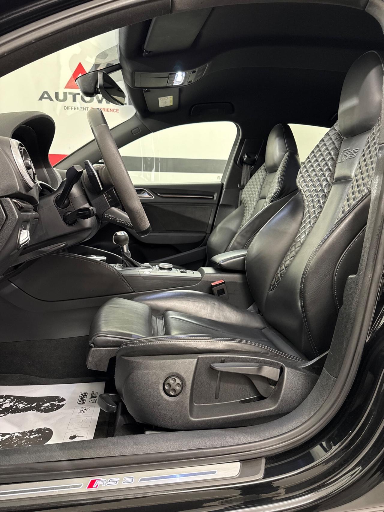 Audi RS3 RS 3 Sedan 2.5 TFSI quattro S tronic