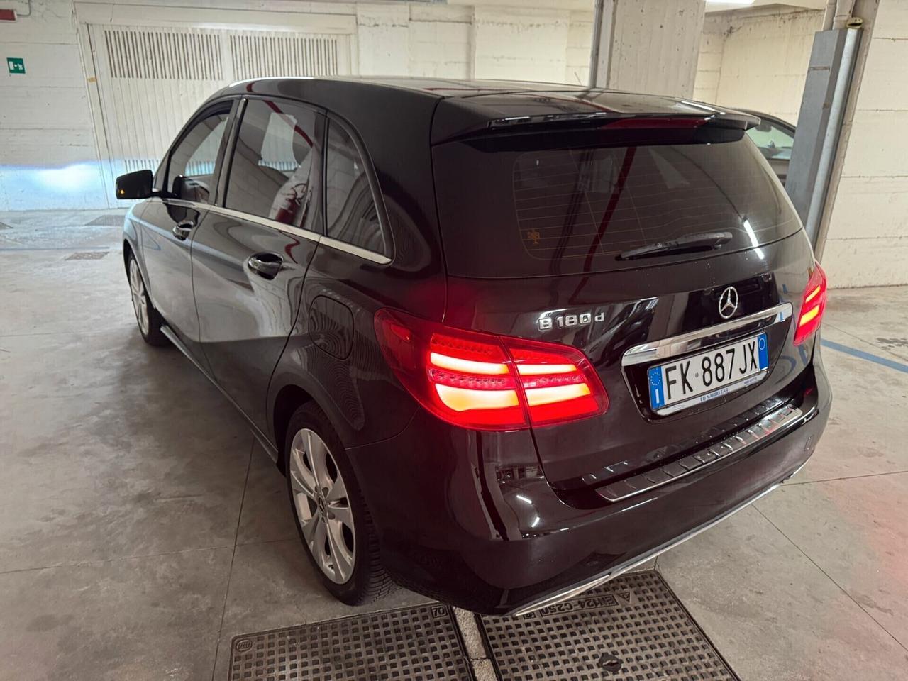 Mercedes-benz B 180 d Automatic Sport