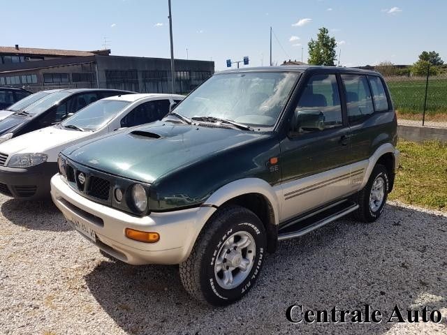 NISSAN Terrano II 2.7 Tdi 3 porte SE