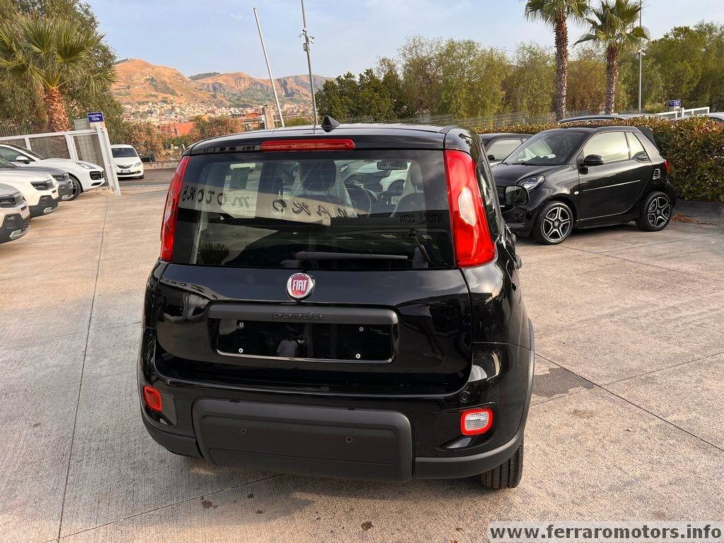 Fiat Panda 1.0 FireFly S&S Hybrid Pandina