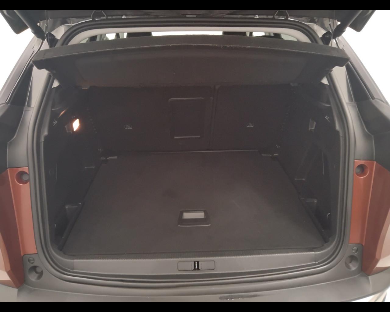 PEUGEOT 3008 II 2016 - 3008 1.5 bluehdi Allure s&s 130cv