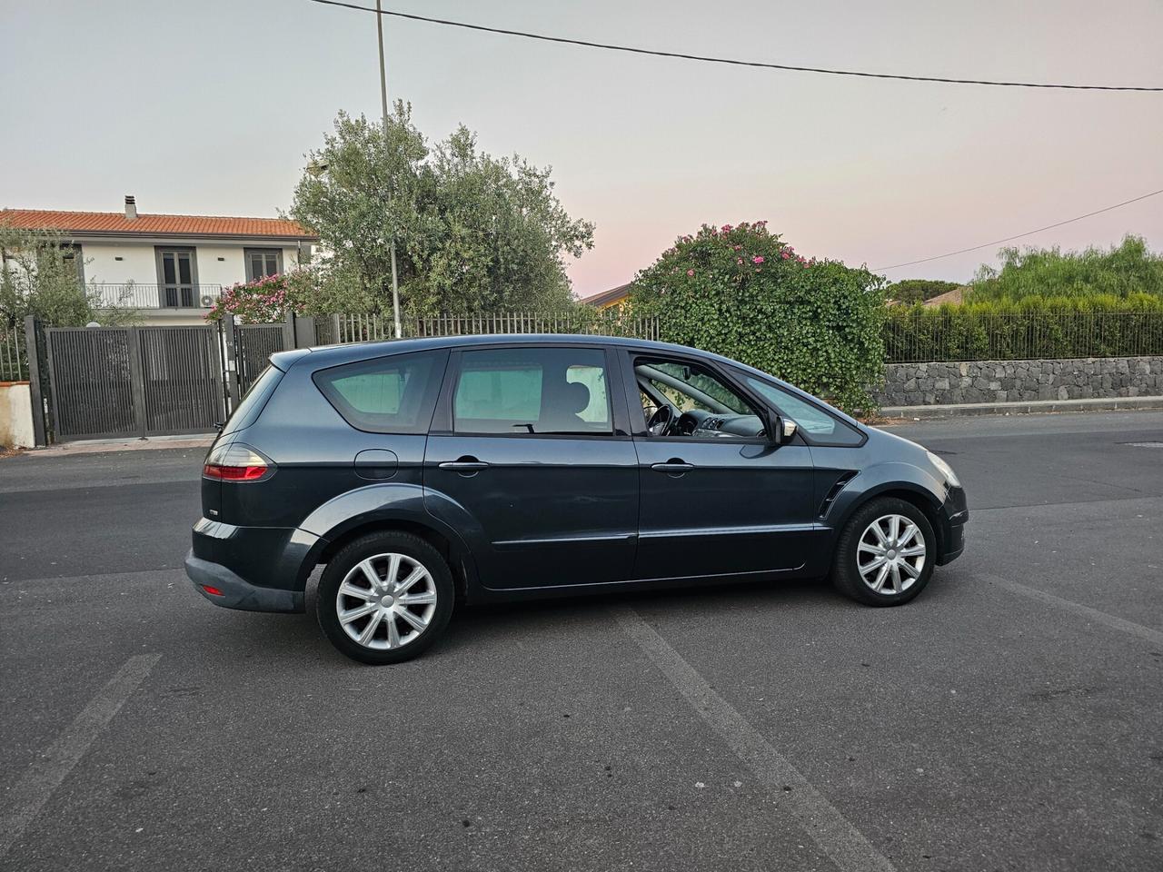 Ford S-Max 1.8 TDCi 125CV Titanium