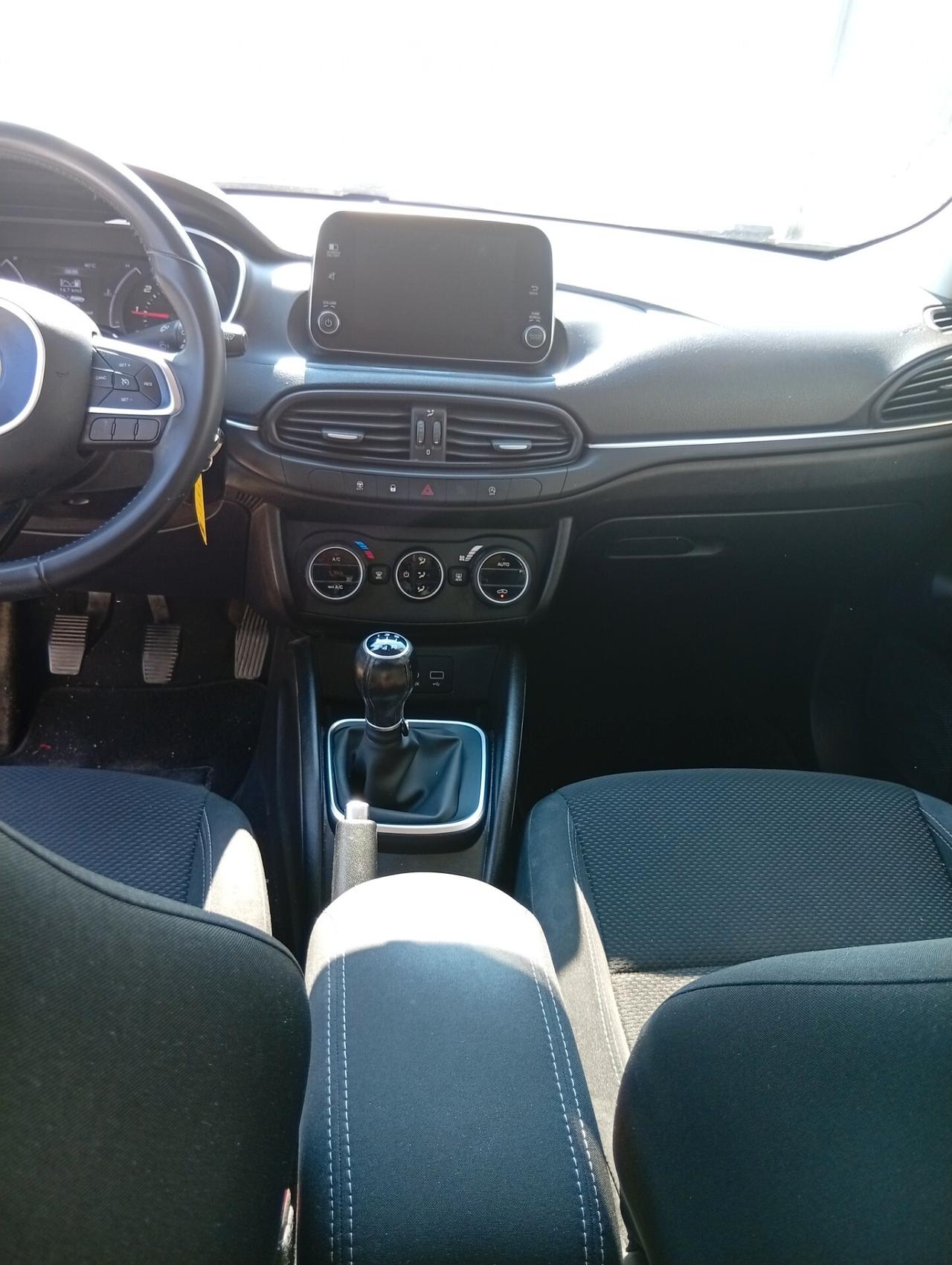 Fiat Tipo 1.6 Mjt S&S 5 porte Lounge