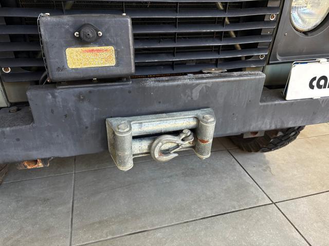 LAND ROVER Defender 90 diesel