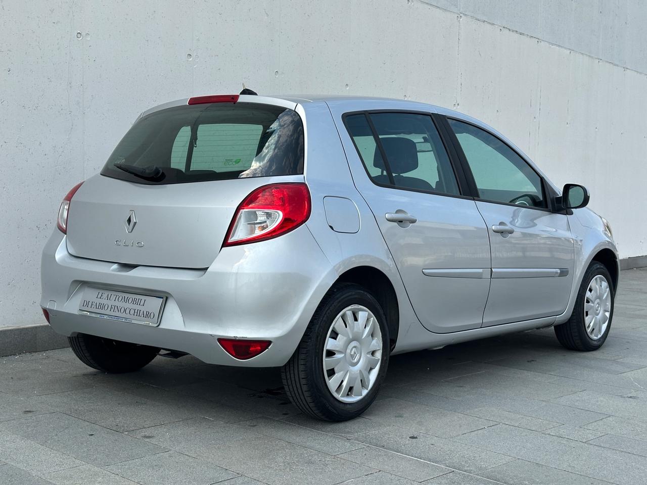 Renault Clio 1.2 16V 5 porte Luxe