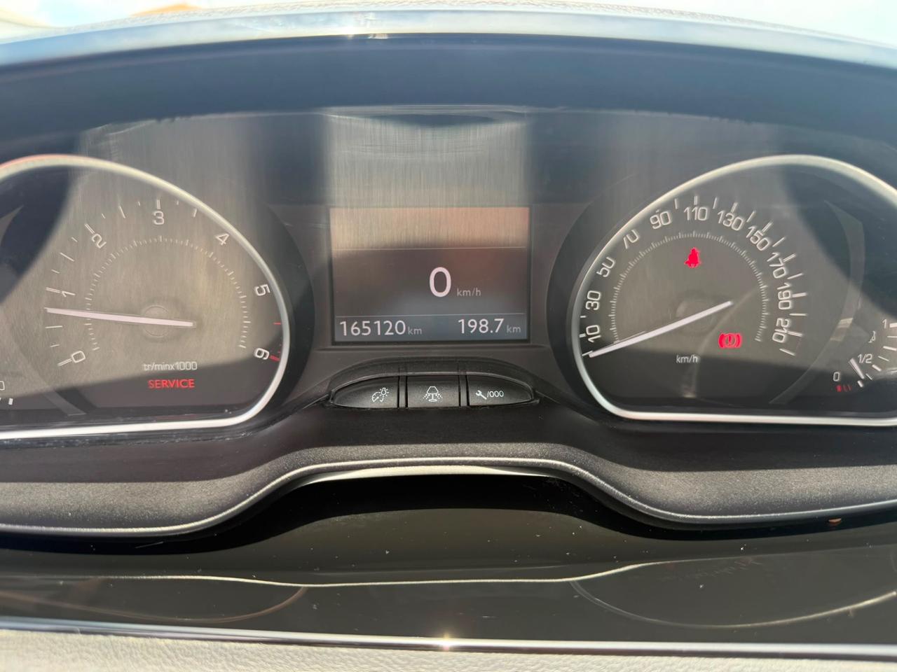 Peugeot 208 1.4 HDi 68 CV 5 porte Business