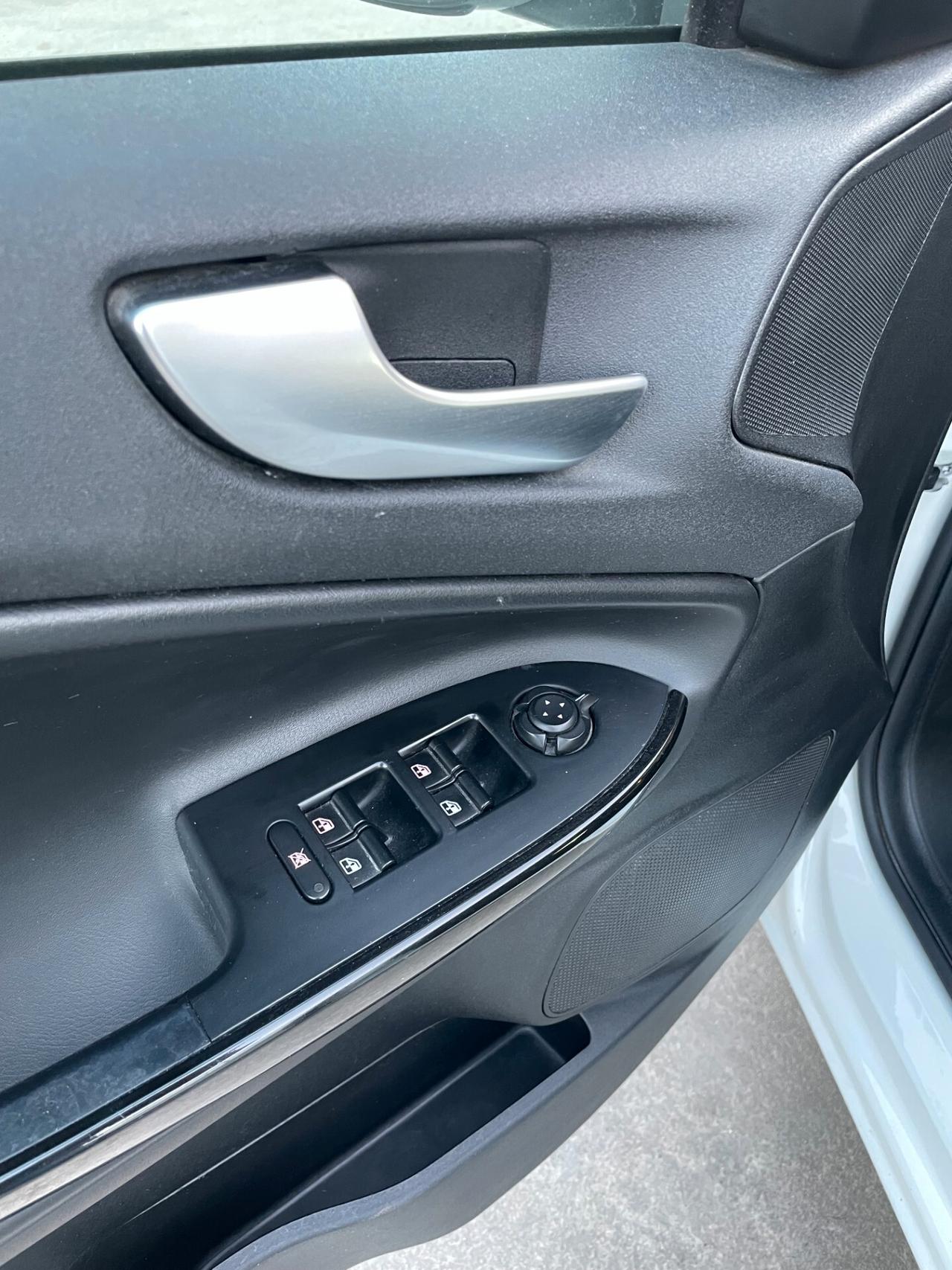 ALFA ROMEO Giulietta 1.6 JTDm-2 105CV DISTINCTIVE