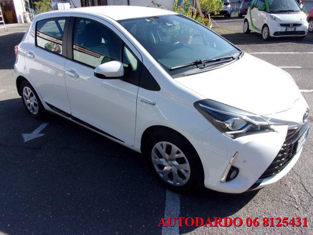 TOYOTA Yaris 1.5 Hybrid 5 porte Business