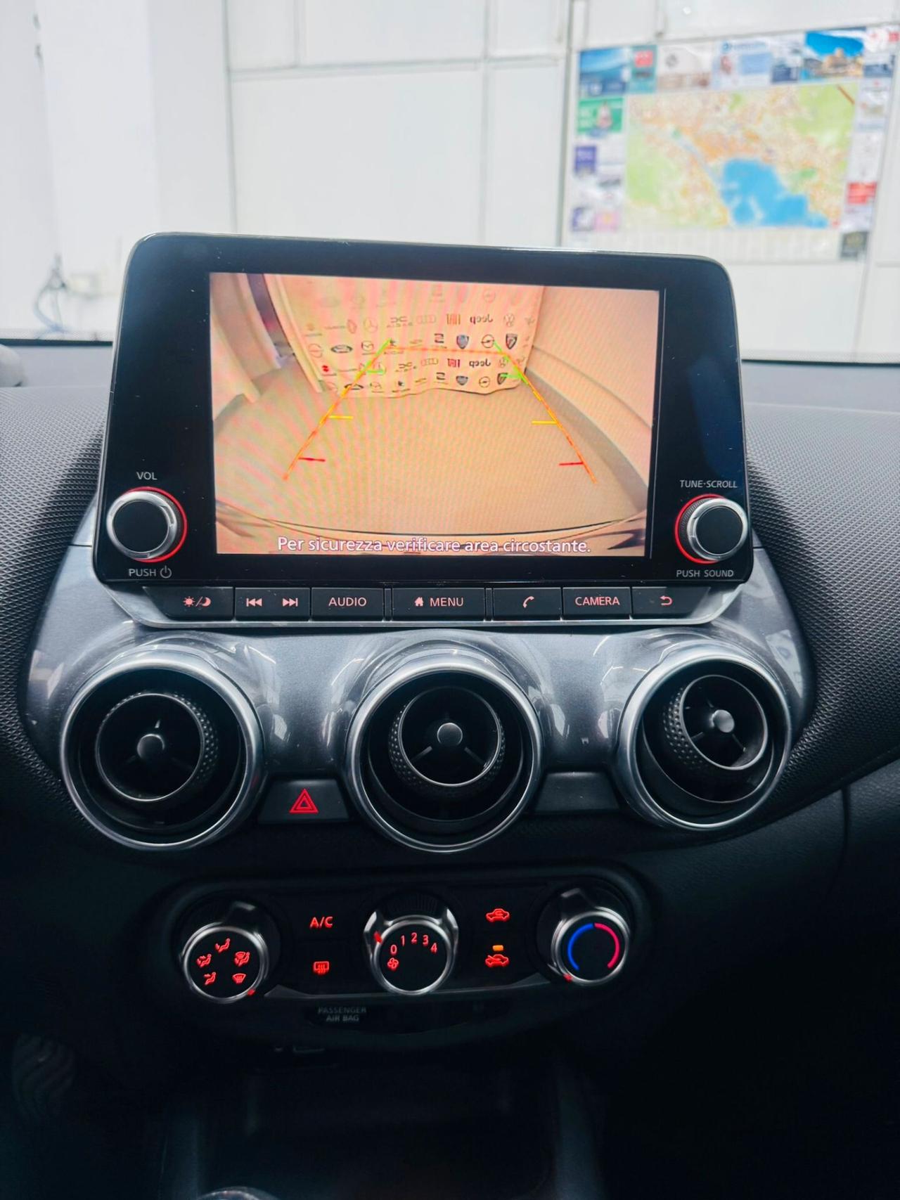 Nissan Juke 1.0 DIG-T 114 CV Tekna