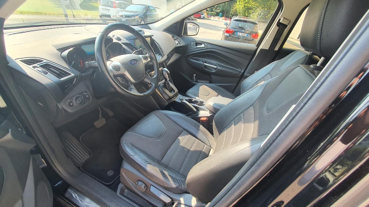 Ford Kuga 2.0 TDCI 150CV 4WD Powershift Titanium x