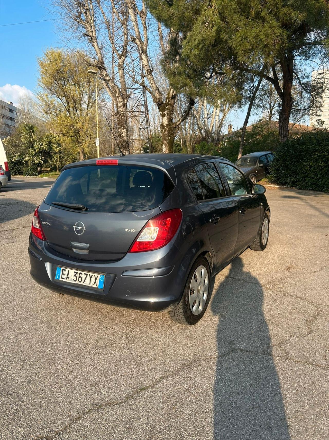 Opel Corsa 1.2 cc benzina GPL full optional anno 2011
