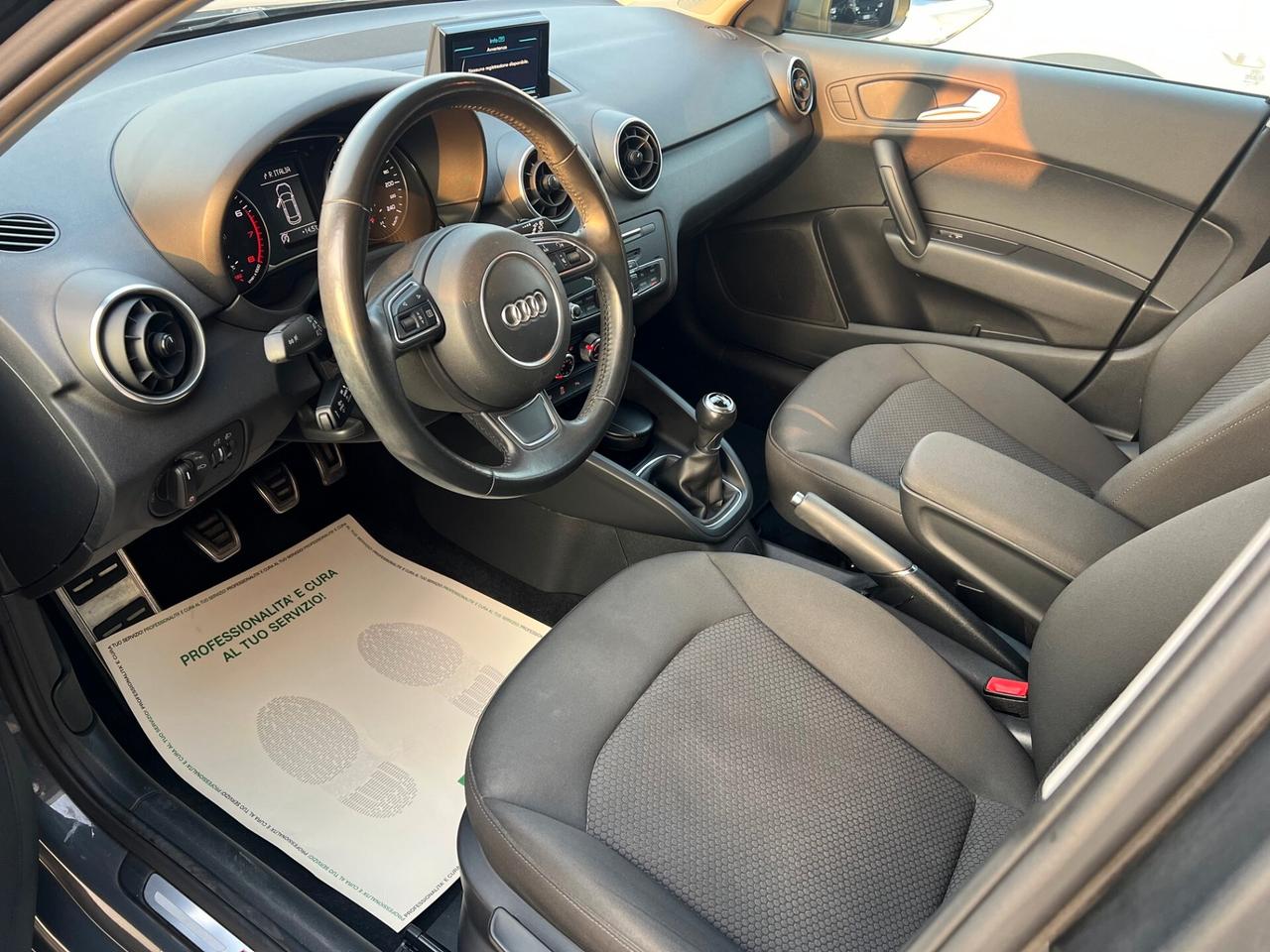 Audi A1 Sportback Ultra S-Line esterno 1.0 tfsi 82cv / OK NEOPATENTATI