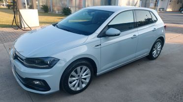 Volkswagen Polo 1.0 5p. Highline - R-LINE