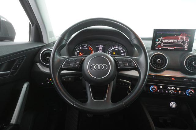 AUDI Q2 Q2 30 TDI Business