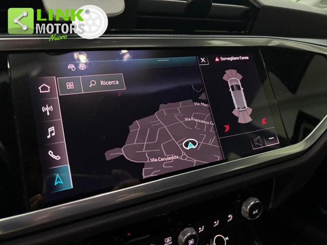 AUDI Q3 35 TDI Business Advanced