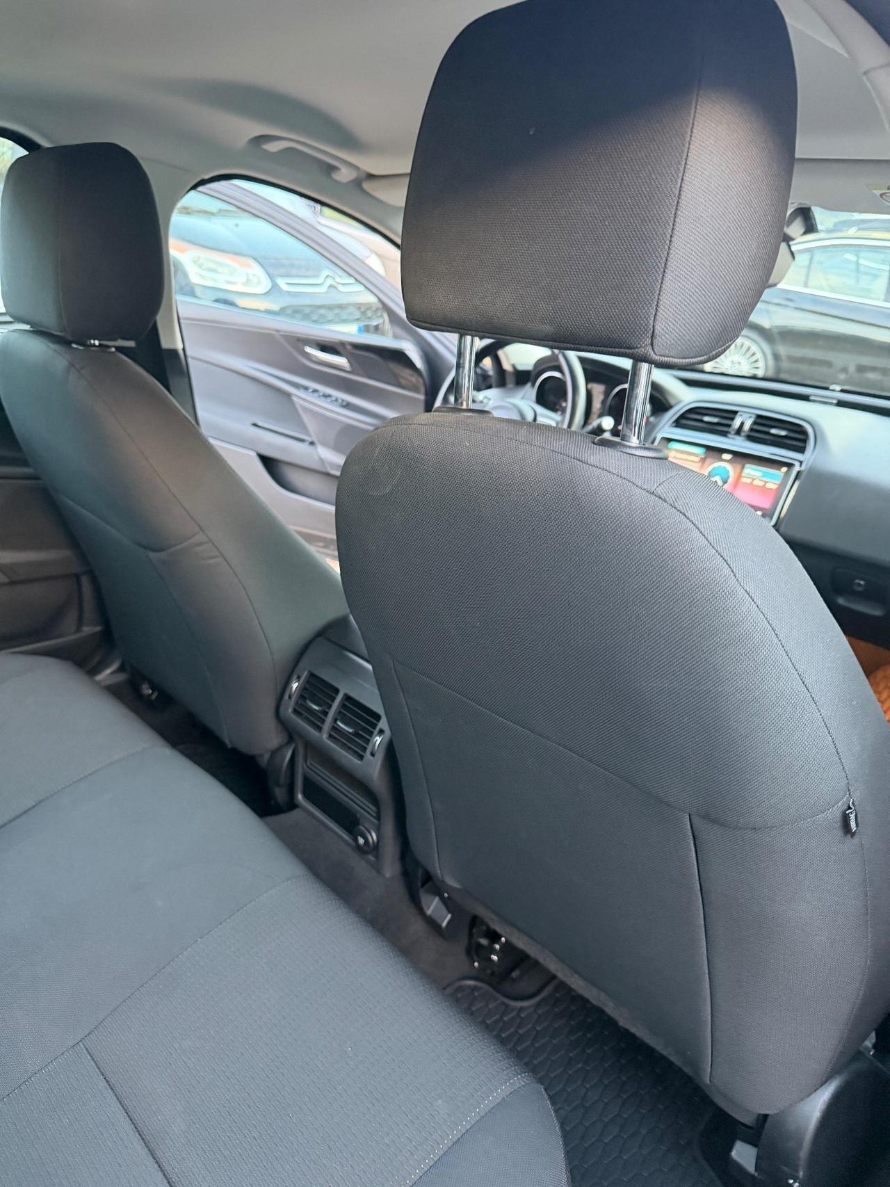 Jaguar XE 2.0 D PRESTIGE KMCERT UNICOPR FULLED