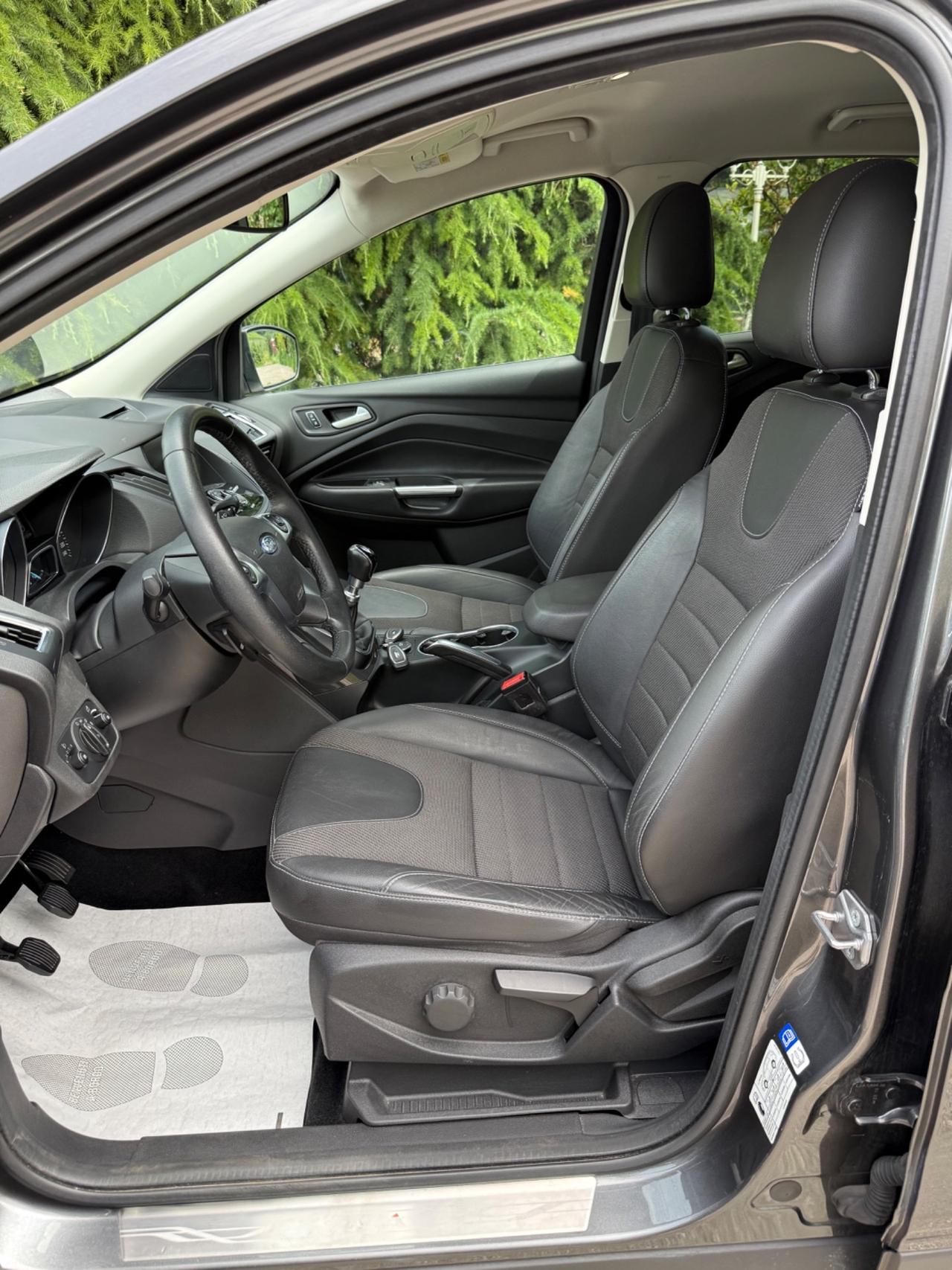 Ford Kuga 2.0 TDCI 150 CV S&S 4WD Vignale